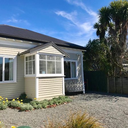 Albemarle Villa - Christchurch Holiday Homes Exterior photo