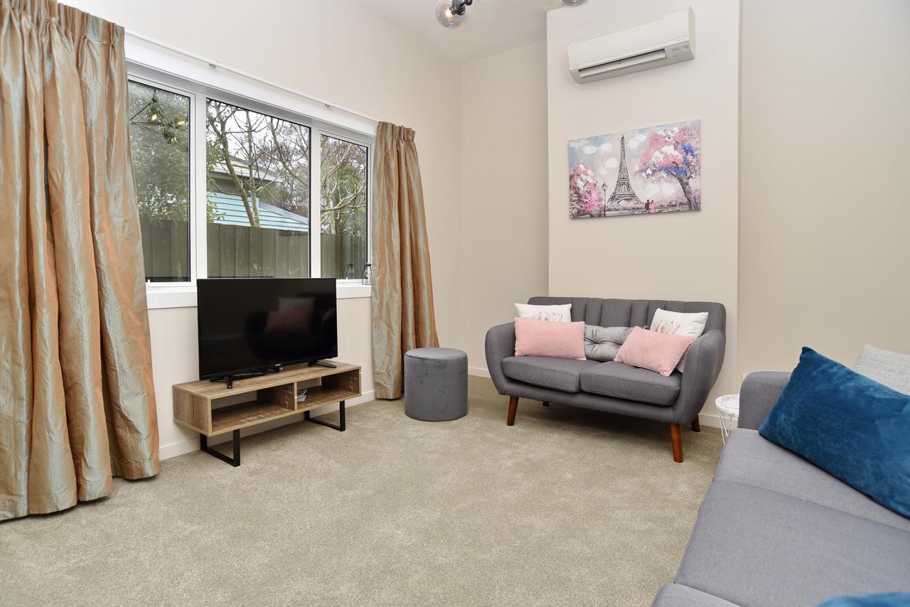 Albemarle Villa - Christchurch Holiday Homes Exterior photo